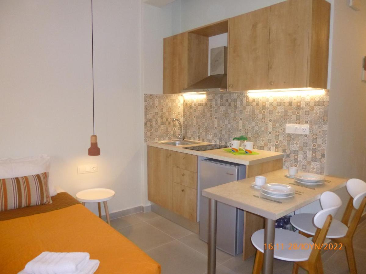 Niki Studios And Apartments By Hotelius Akharavi Extérieur photo